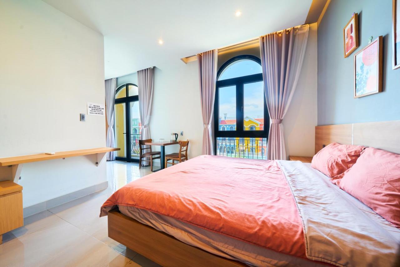 Lia Homestay Grand World Phu Quoc - Sunny Venice Apartment Экстерьер фото