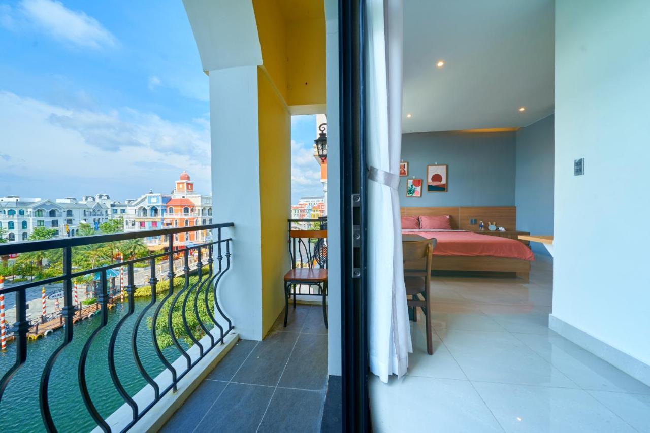 Lia Homestay Grand World Phu Quoc - Sunny Venice Apartment Экстерьер фото