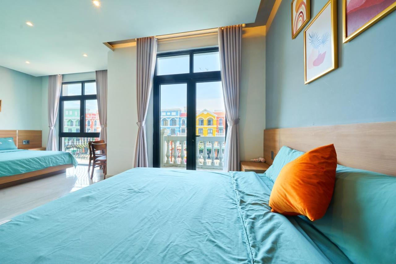 Lia Homestay Grand World Phu Quoc - Sunny Venice Apartment Экстерьер фото