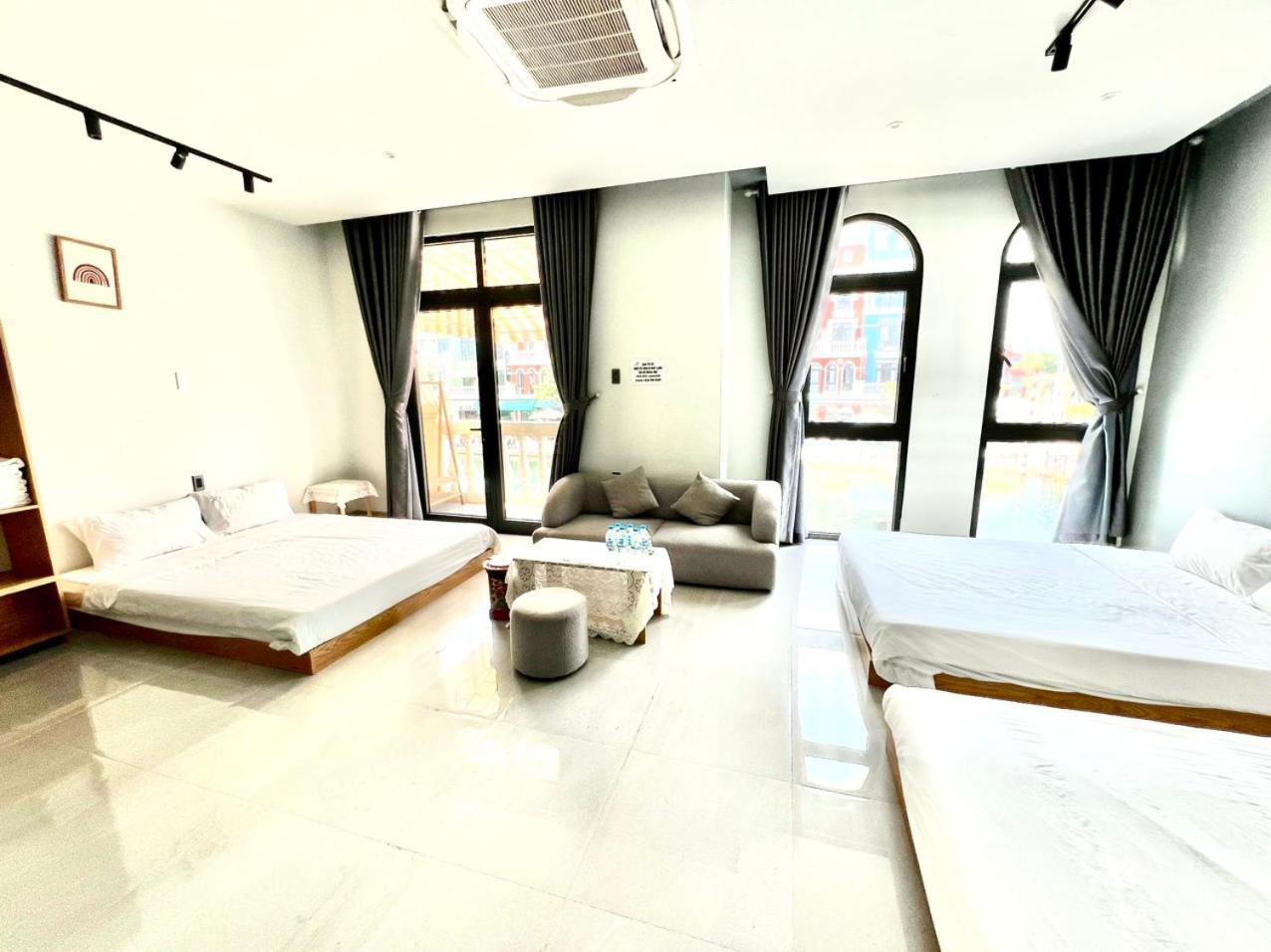 Lia Homestay Grand World Phu Quoc - Sunny Venice Apartment Экстерьер фото