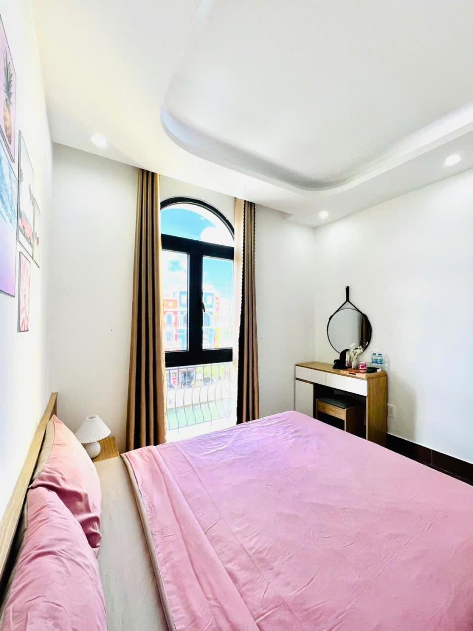 Lia Homestay Grand World Phu Quoc - Sunny Venice Apartment Экстерьер фото